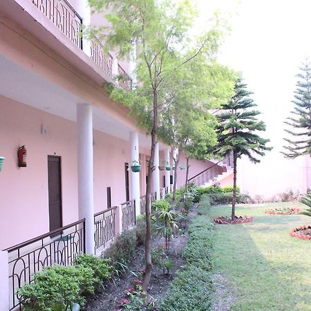 Greenwood Hotel Bhīm Tāl Zewnętrze zdjęcie