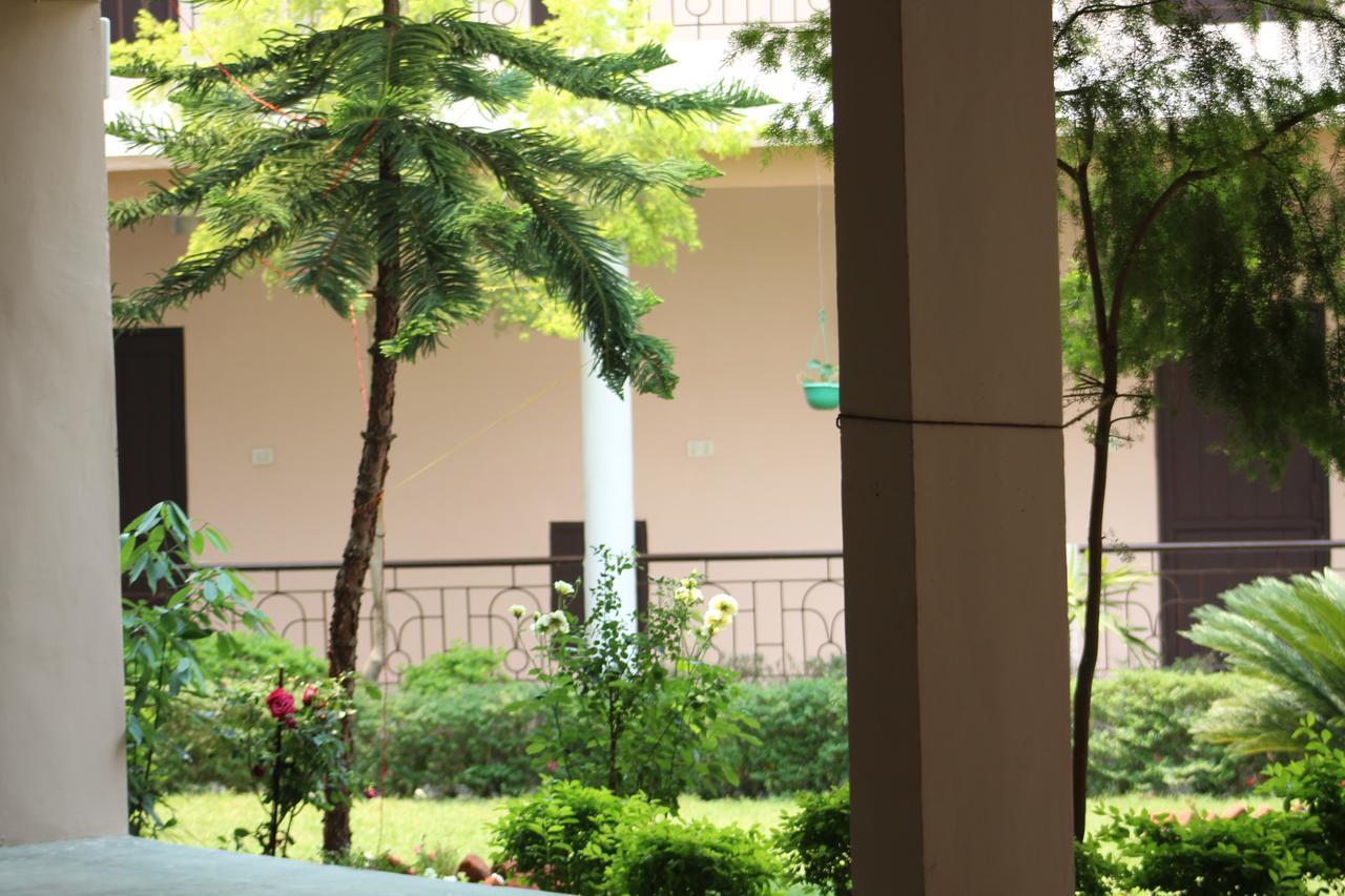 Greenwood Hotel Bhīm Tāl Zewnętrze zdjęcie